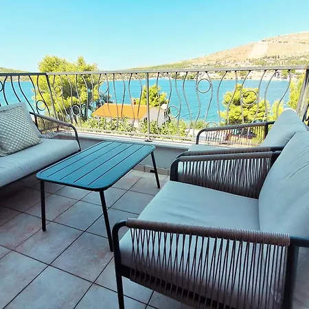 Apartment By The Sea Sparadici, - 24420