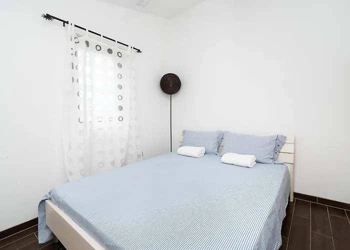 Apartman By The Sea Sparadici, - 24420