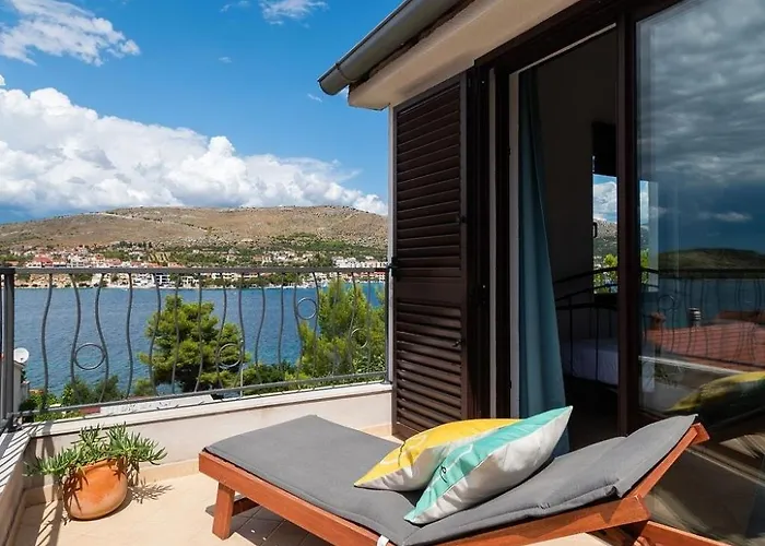 By The Sea Sparadici, - 24420